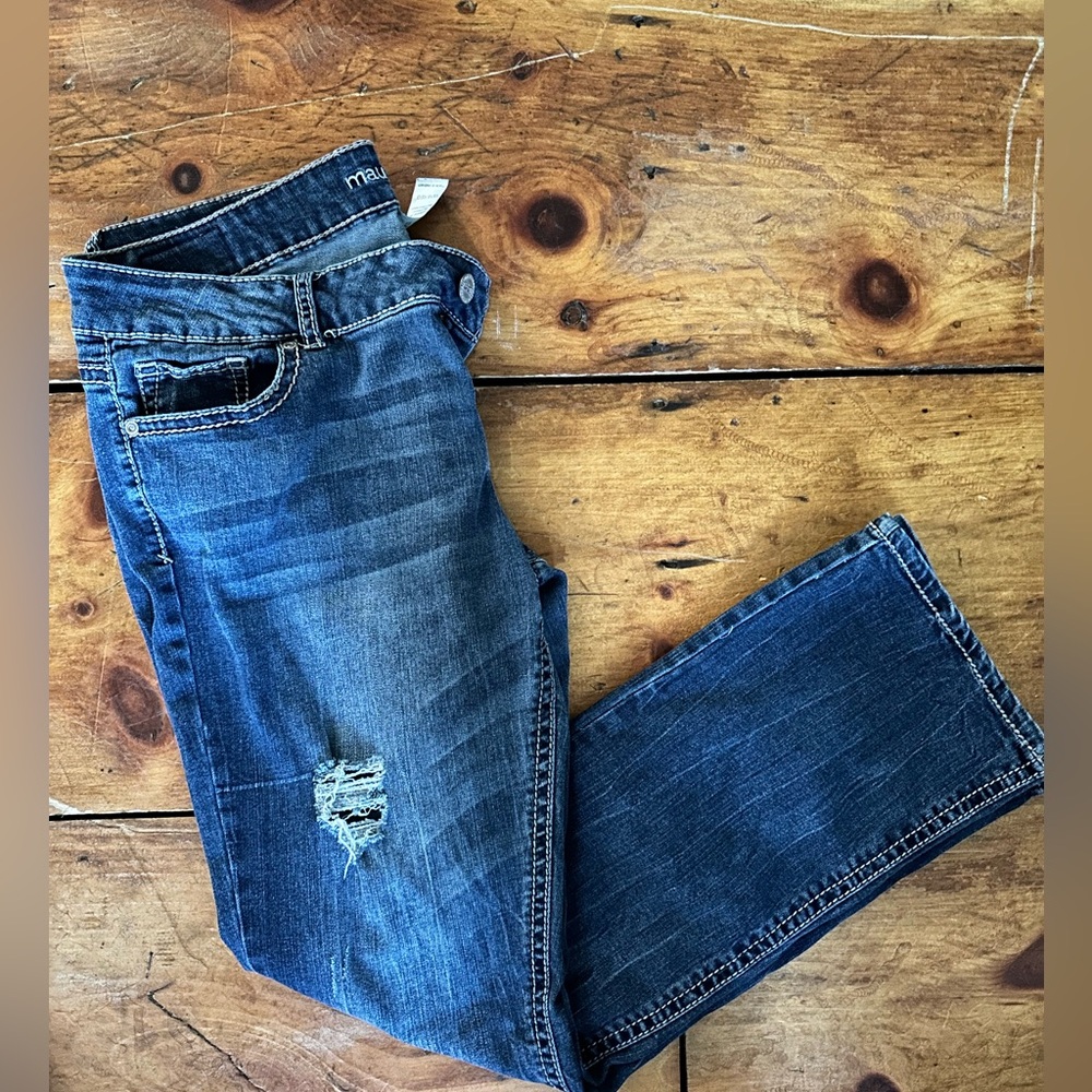 Straight leg Maurice’s jeans